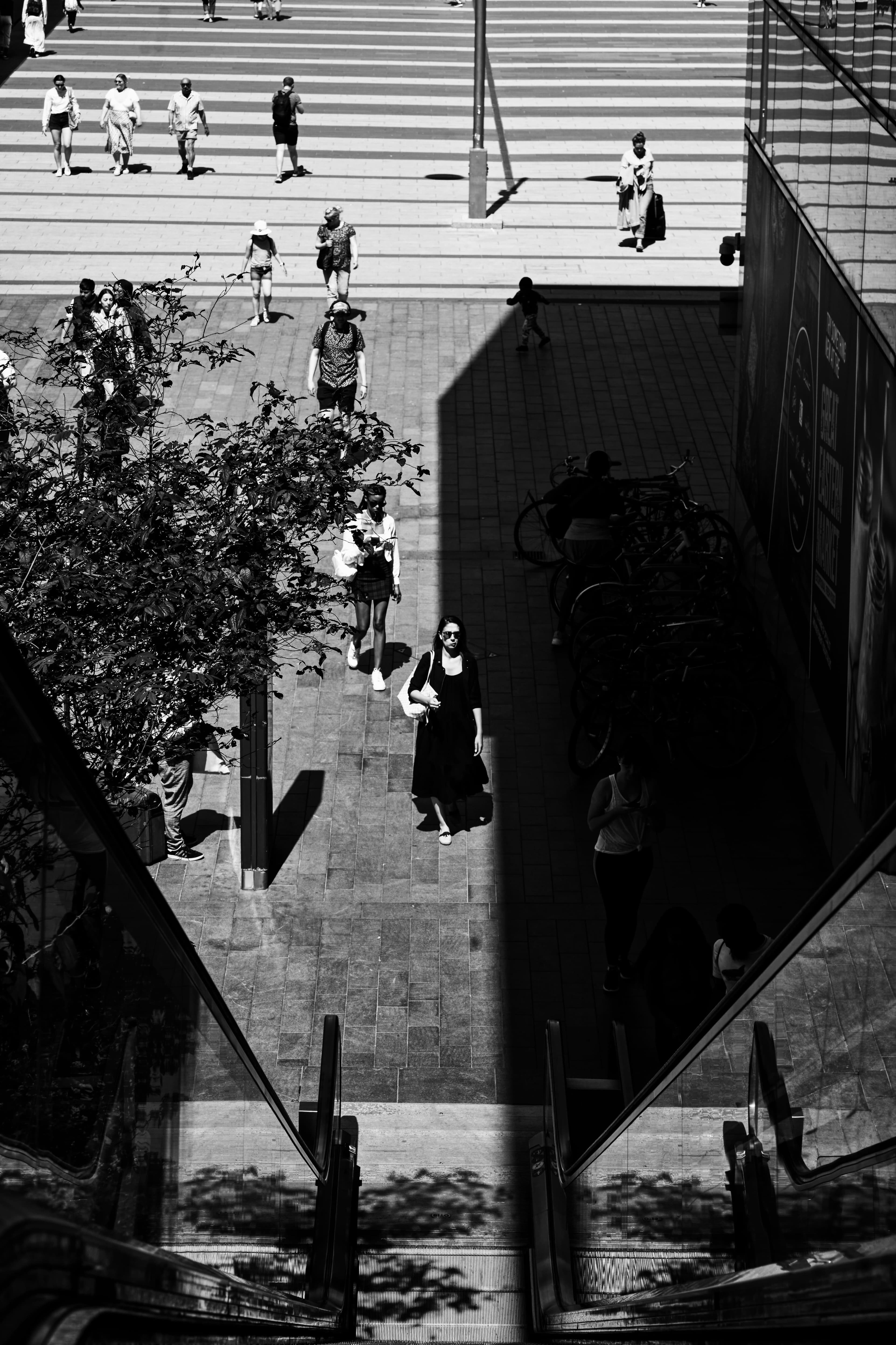 Streets and people of London