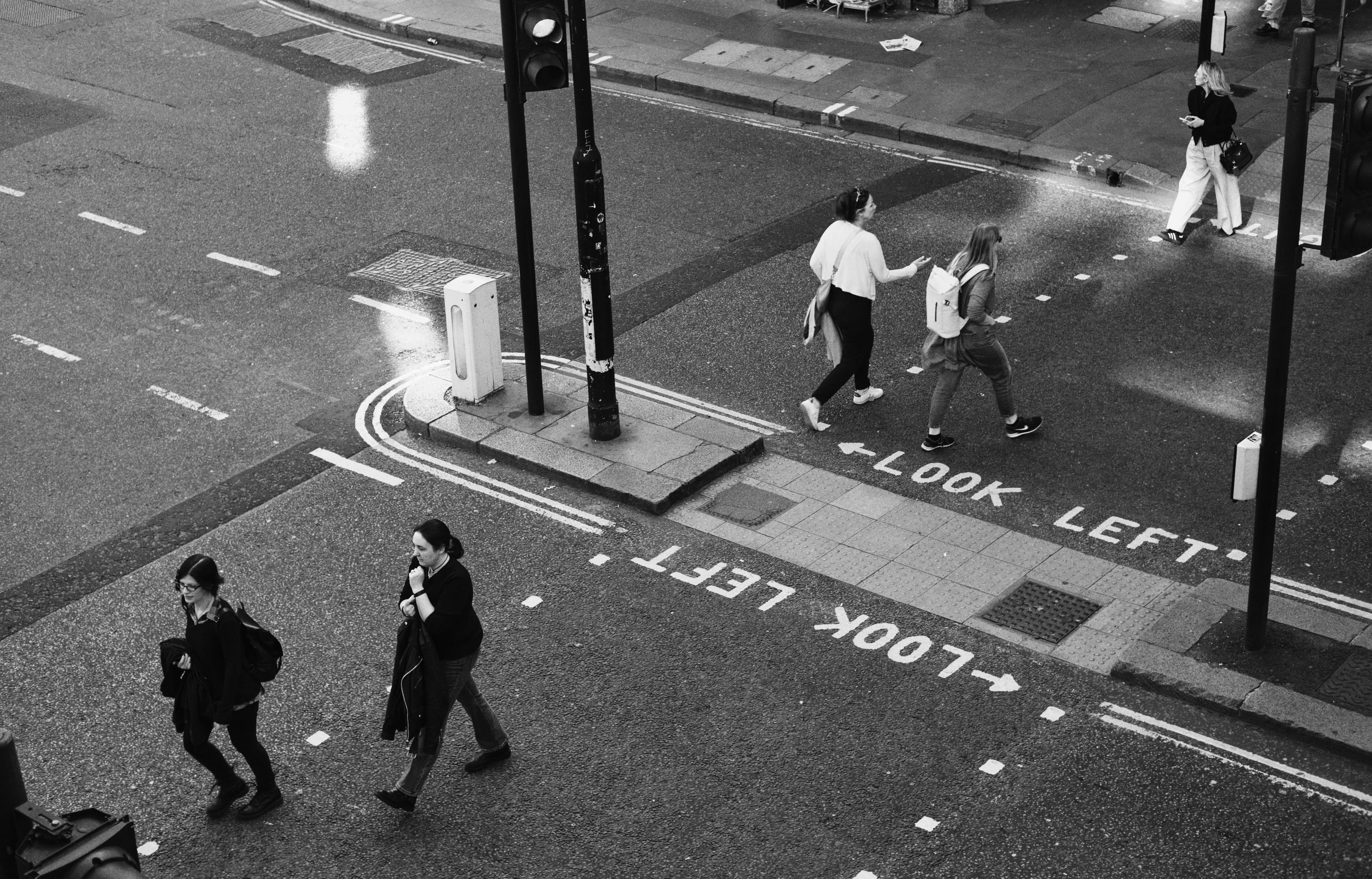 Streets and people of London