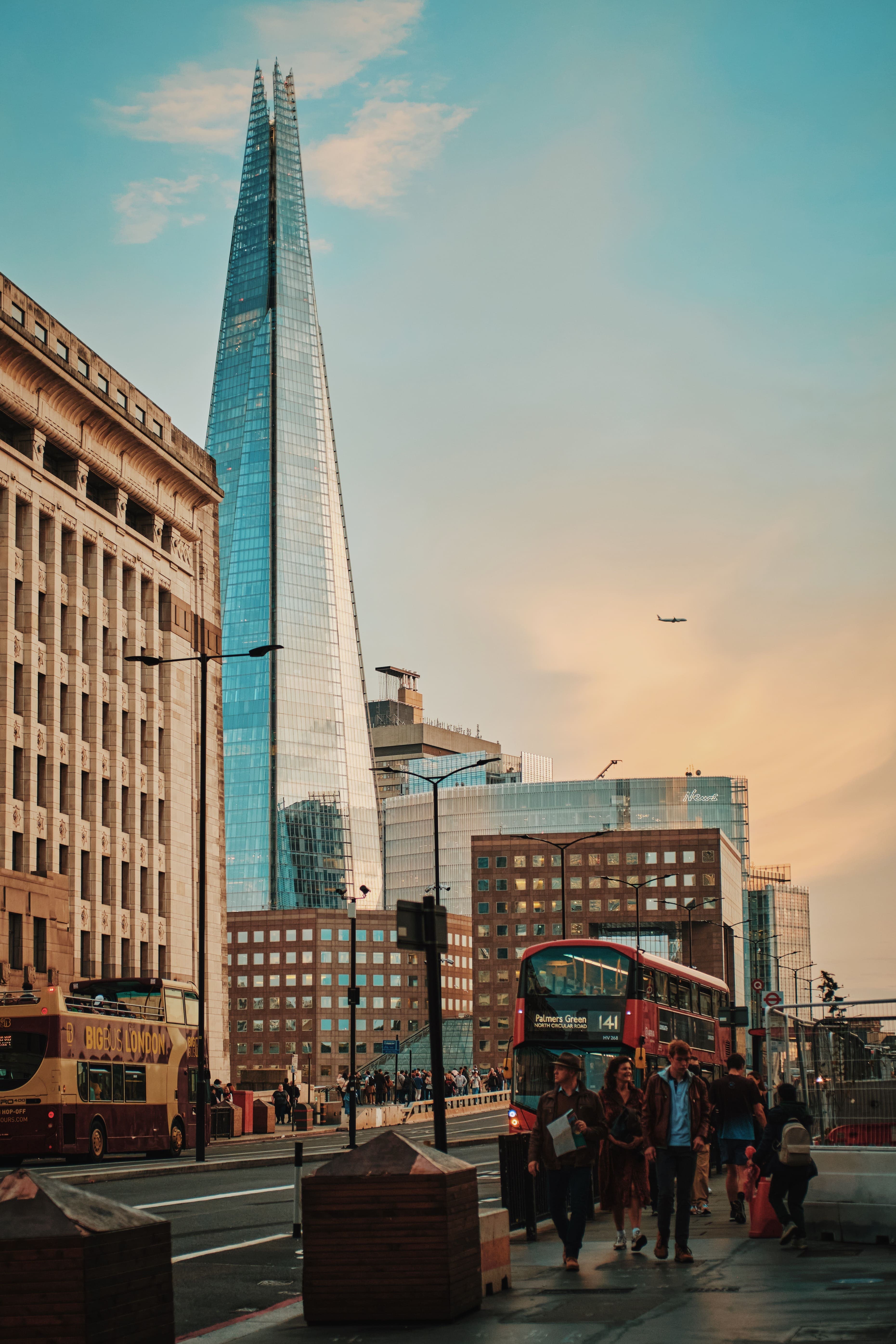 Streets and people of London